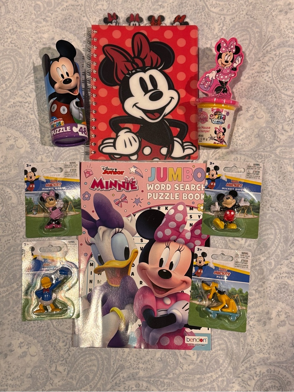 Disney Minnie Mouse & Friends Activity & Toy Bundle